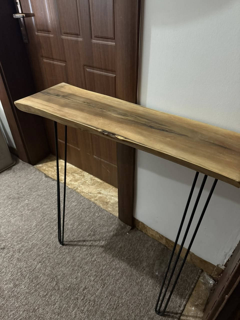 کونسوڵێکی زۆر جوان و تایبەت
زۆر تازەیە بەکار نەهاتووە  دار گوێزی ئەسڵە
زۆر گران کڕاوە 
نرخی ئێستای ٢٣٠ هەزار
سلێمانی


**إذا كنت صاحب هذا الإعلان وتريد حذفه لأي سبب، رجاءا أرسل رسالة إلى الدعم الفني**