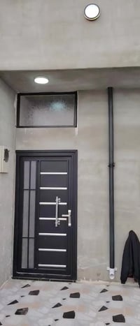 الفيلق • بيت • ١٠٠م