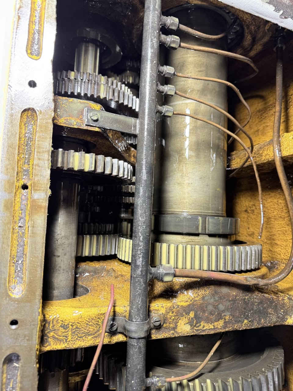 بحمد الله
 وصول  تورنة بسعر جدا مناسب
 نوع صيني مؤسسةمستعمل النضافة ٧٥٪؜ بالنسبة للهيكل كما موضح بالصور و ٩٥٪؜ نظافة الكير بوكس  ،٣ متر ًمن العينة الى السلايد نوع  عالي بدون كصة تفر ٨٠ سم  على الفرش كلج ميكانيكي مع سنتر وبراكيت للمعلوماتية الاتصال على الرقم 
***********
متوفر واتس اب
العنوان الموصل
