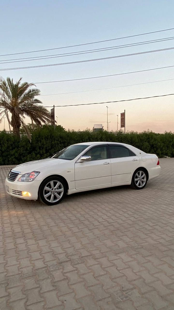 السلام عليكم
شاهينه للبيع موديل 7 اصل 
شاصي 80 رقم انبار انكليزي قرار 48 كص قماره 
الباقي كفاله عامه داخل عسلي 
لون صدفي السياره كارتون مال جناي
بصمه رصاصي السياره ما ناقصه شي 
السعر 118 قفل وبيهه غرامه 450 ينزلن من السعر 
العنوان النجف الاشرف حي الجامعه 
اتصل ***********
