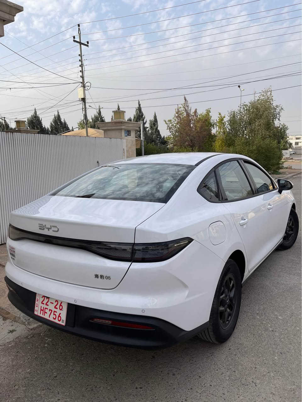 بی وادی سیڵ 05سەیارەکە سفرکیلۆ بەشەرت مەتەرە یەک  رۆژە رقەمی شکاوە 45میل رۆئشتەوەئەشیای کامل لەگەرە تۆزیک شوخوتی هەیە بستیک دەبیت سەر رەقمی پئشەوە تانکی بنزینی گەورەیە نرخی 114 سەیارەکە لەهەولیرە رەقم تەلە فۆن وتسئاپ ڤای بەر *********** أربيل, العراق
