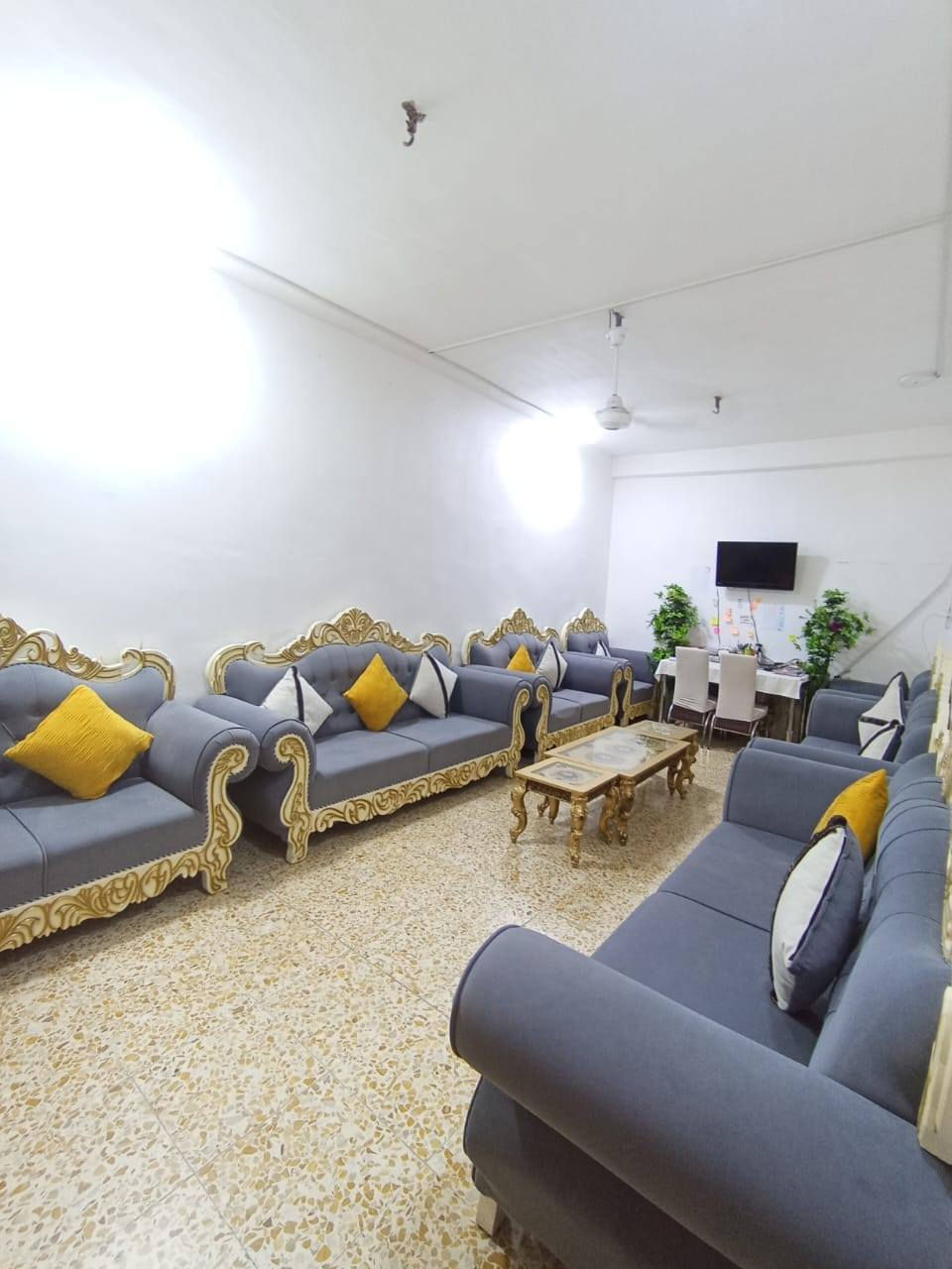 🏠 للبيع بيت في كربلاء
📍 قضاء الحسينية – حي الرسول
📌 قريب من مستشفى الحسينية

▪️ المساحة: 200 م²
▪️ غرفتي نوم-2
▪️ صالة – مطبخ –استقبال_ حمام+كراج
▪️ موقع ممتاز وقريب من جميع الخدمات مدراس ومستشفى

▪️ البيت صالح للسكن

📞 للاستفسار التواصل خاص أو اتصال

*********** وتساب

نستقبل كافت العروض للبيع وشراء العقار في كربلاء قضاء الحسينية
