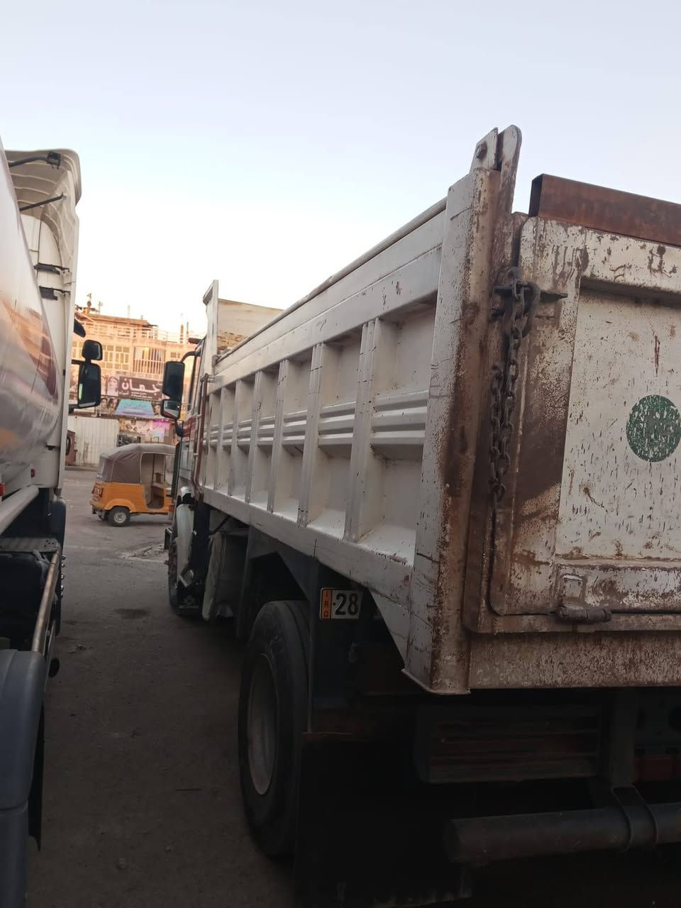 السلام عليكم
سكانيه 113 للبيع مكينه 88 سوده كير 5/5 مكينه مخفت جديد سياره خير من الله كبل للشغل رقم انكليزي سنوي جديد العنوان بغداد السعر 170 وبيه مجال ***********
