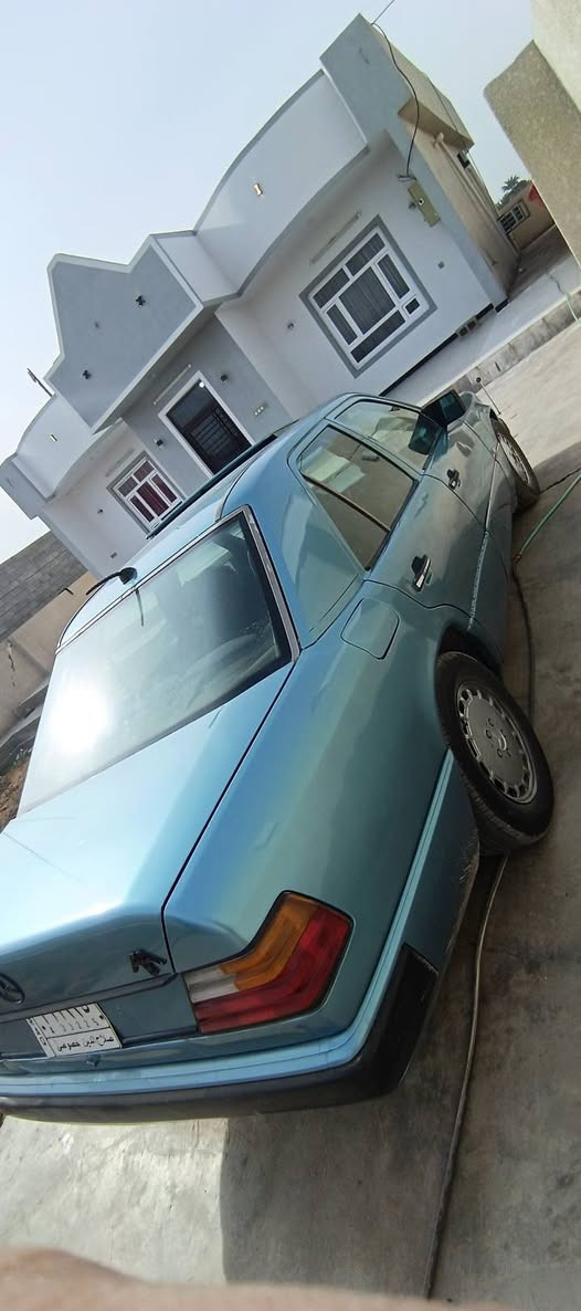 السلام عليكم
مارسيدس 1990 بيها تصليح بسيط بقاعده
كير مكينه بطه كفاله من الضرر والتبديل
تدفئه تبريد كهربائيات كلها شغاله 
سنتر لوك شغال تحويل مباشر 
السعر٤٨  صلاح الدين بلد
***********
