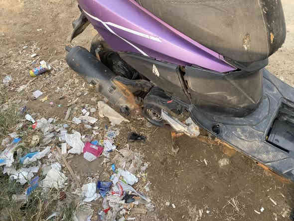 السلام عليكم اخوان للبيع دراجه fsمحرك ماكس 120 الدراجه تمشي وكلشي مبيها تجفيت جديد ولفات جدد زنجيل جديد الدراجه محركها كلشي مابي ابيع على وضعها السعر 200وبيها مجال مكان بغداد ***********
