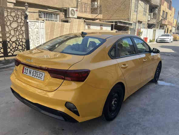 🔴من رخصة الادمن 
🔴السلام عليكم 

🔴للبيع كيا فورتي وارد امريكا 
🔴موديل 2023 

🔴الضرر  كما موضح بالصور
🔴السياره جاهزه للعمل مابيها اي نقص 
🔴جميع الايرباكات سليمه  
🔴منظومة غاز LPG
🔴مكينه 2000 دوش

🔴السعر 170 قابل للتفاوض 
🔴مكاني بغداد حي العدل الثانيه
 
 اتصال  + واتساب ( ***********)
