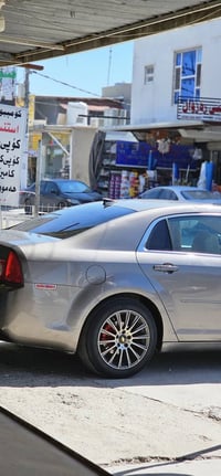 السلام علیکم فرۆشتن شۆفرلێت مالیبۆ 2011 زۆر زۆر پاک و خاوێنە مالی دۆست...