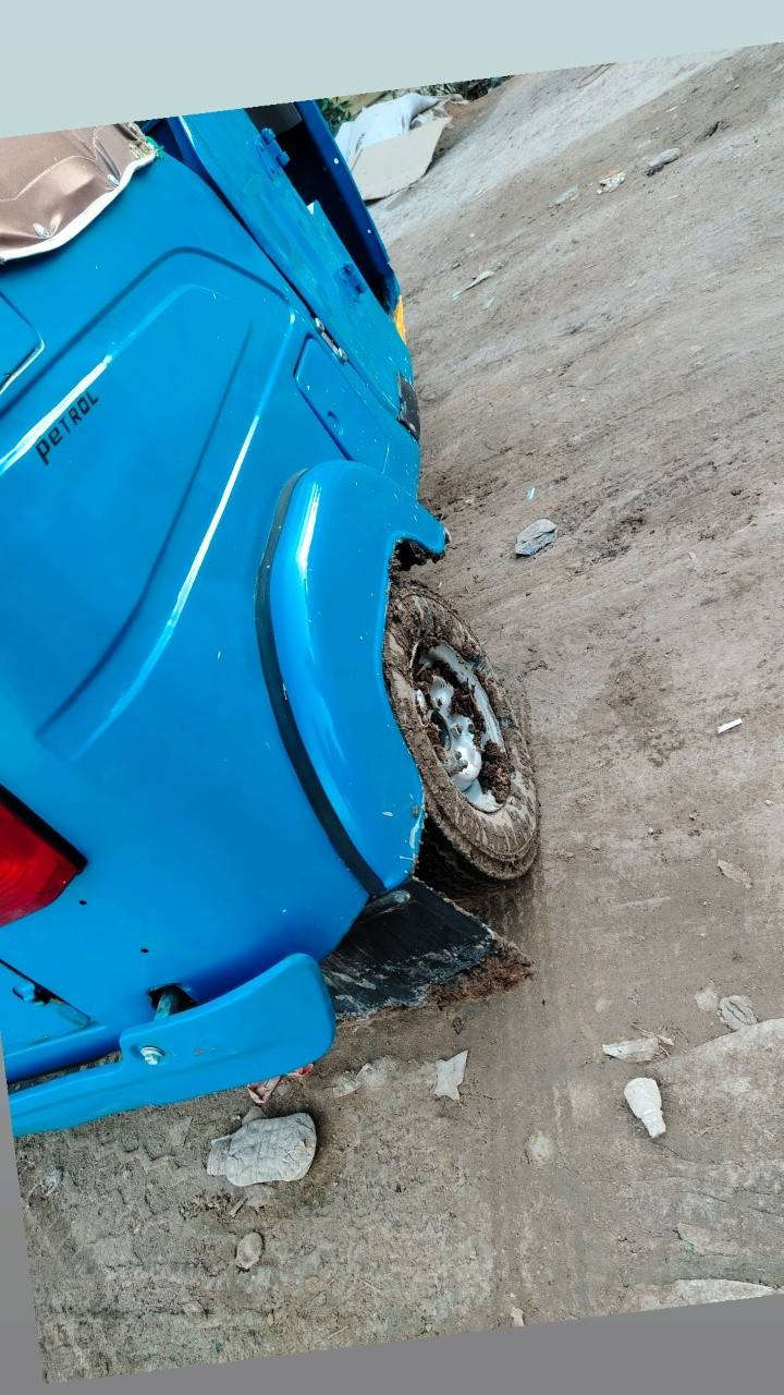 22 شهر 10 رقم بابل تحويل ثاني صبغ عآم مكينة مكفولة كفالة عامة بجيس لا زنجيل ولا غيرة مكاني لقاسم *********** السعر ب7300 وبية مجال بسيط تكتك
