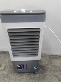 الكنفيره 85 الشبابيك اثنينهن 55اتصل على رقم 07824915242