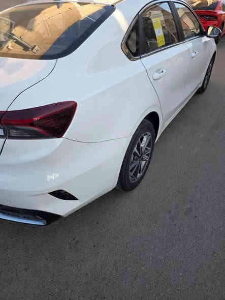 السلام عليكم كيا K3 ٢٠٢٤ خليجي ماشية ٢٩ الف  مكفولة السعر 14,300$ 
مكان السيارة الكاظمية باسمي 
هاتف ***********/*********** بغداد
