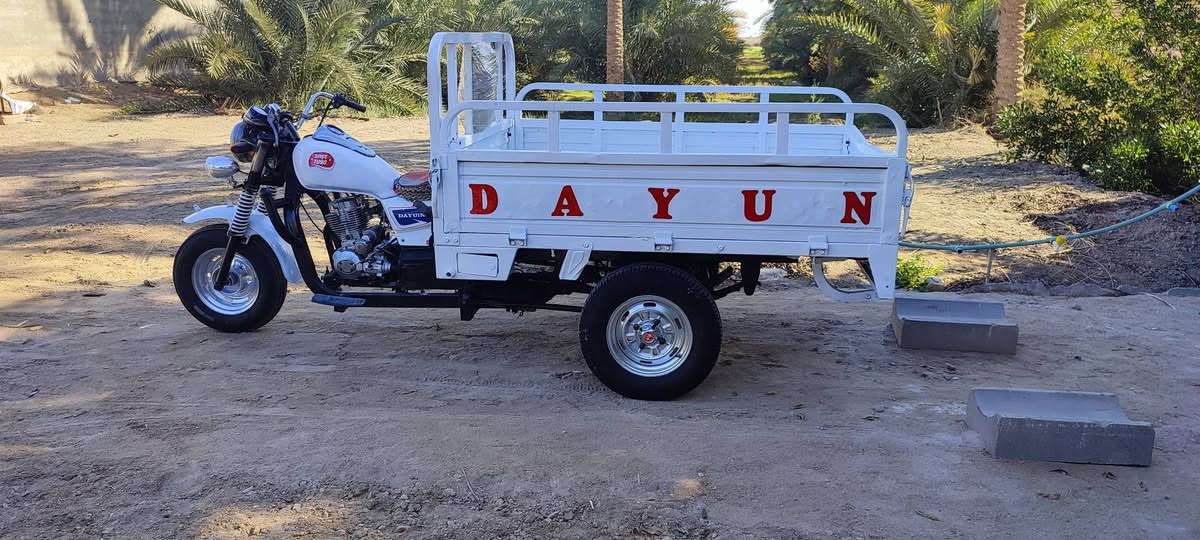 سلام عليكم للبيع ستوته مديل 16 اوراق كامله محرك مفتوح بستم الستوته جاهزه للخير( سعره مليون و550) وبيه مجال حك الجيه مستعجل عليه كلش الشراي يخابر ***********
