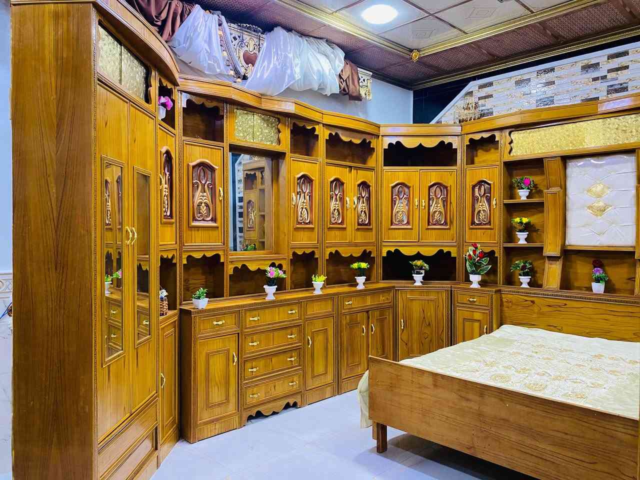 غرفه نوم عراقيه حطاطه صاج درجة اولى نضافه فول استخدام قليل اربعينيه قطعتين السعر مليون و250بي مجال العنوان الرمانه البعبيد الاتصال ***********
