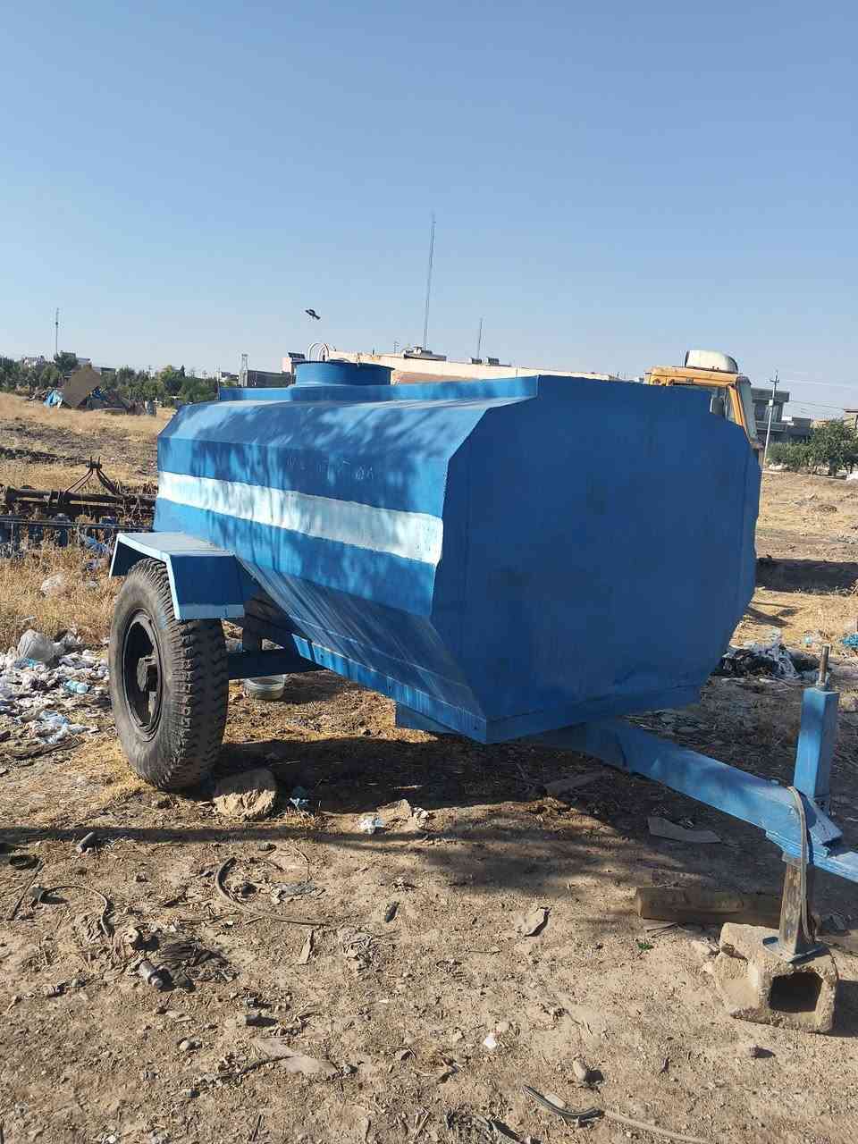 ئەم دوو تەنکەرە بۆ فرۆشتن
بێ عەیبە
ناونیشان چەمچەماڵ
***********
***********

