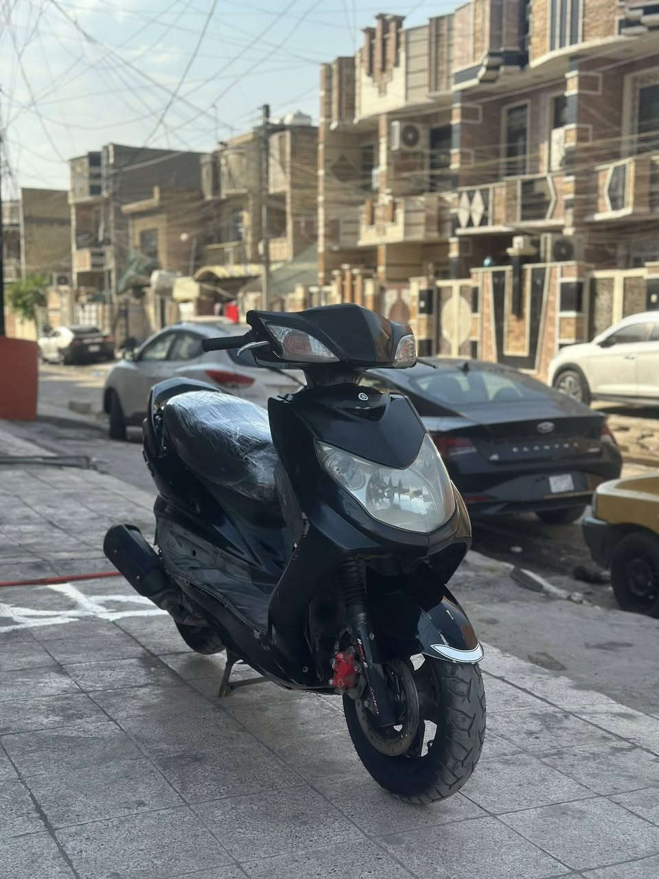 سكنس فحل كفاله عامه رمبه بعدها نايلون كلها شغاله برغي نقص مابيها مكينه ناعمه كلش مكاني بغداد حي *********** 
السعر 600
