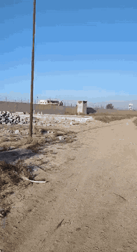 للبيع قطعه ارض منطقة المكاسب القديمه طابو زراعي سند 25 المساحة 150 واجه 7 ونص نزال  20 السعر 40 مليون بيه مجال ***********
