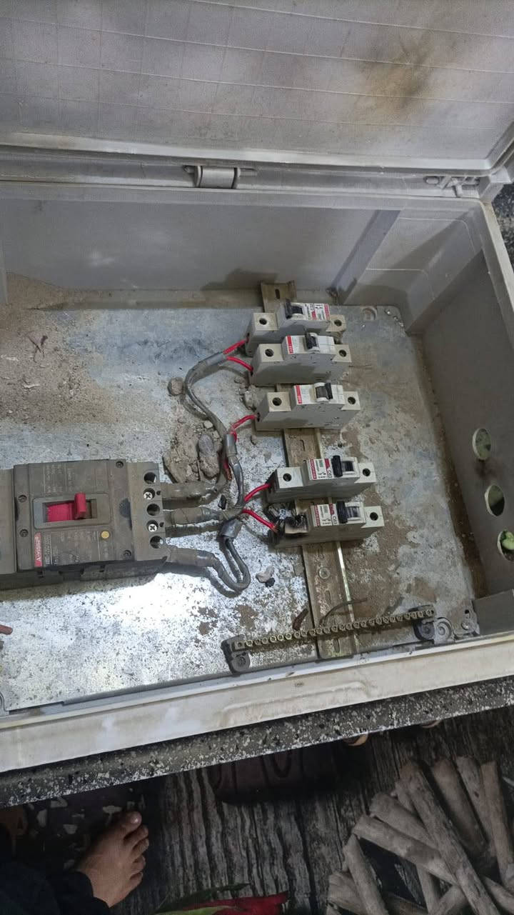 للبيع مكلف بالنشر السعر ٧٥
***********
