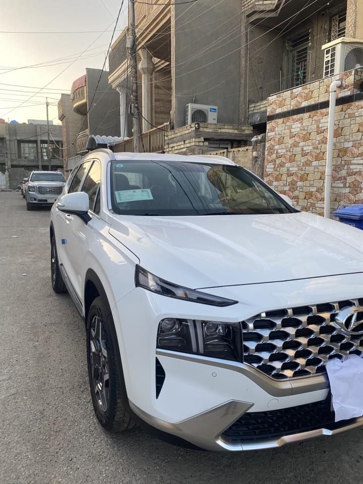 سنتافي2024ماشية20000كم خليجي وكالة استلام شركة بالضمان جديدة مكفولة السعر305$للاتصال***********
