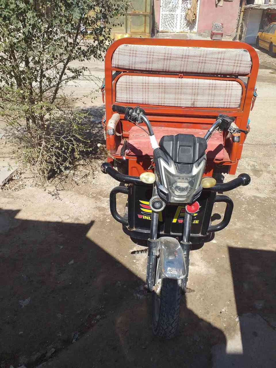 سلام عليكم ستوتة شحن للبيع مديل ٢٢ كاملة السعر مليون وبيهة مجال اتصل ***********
