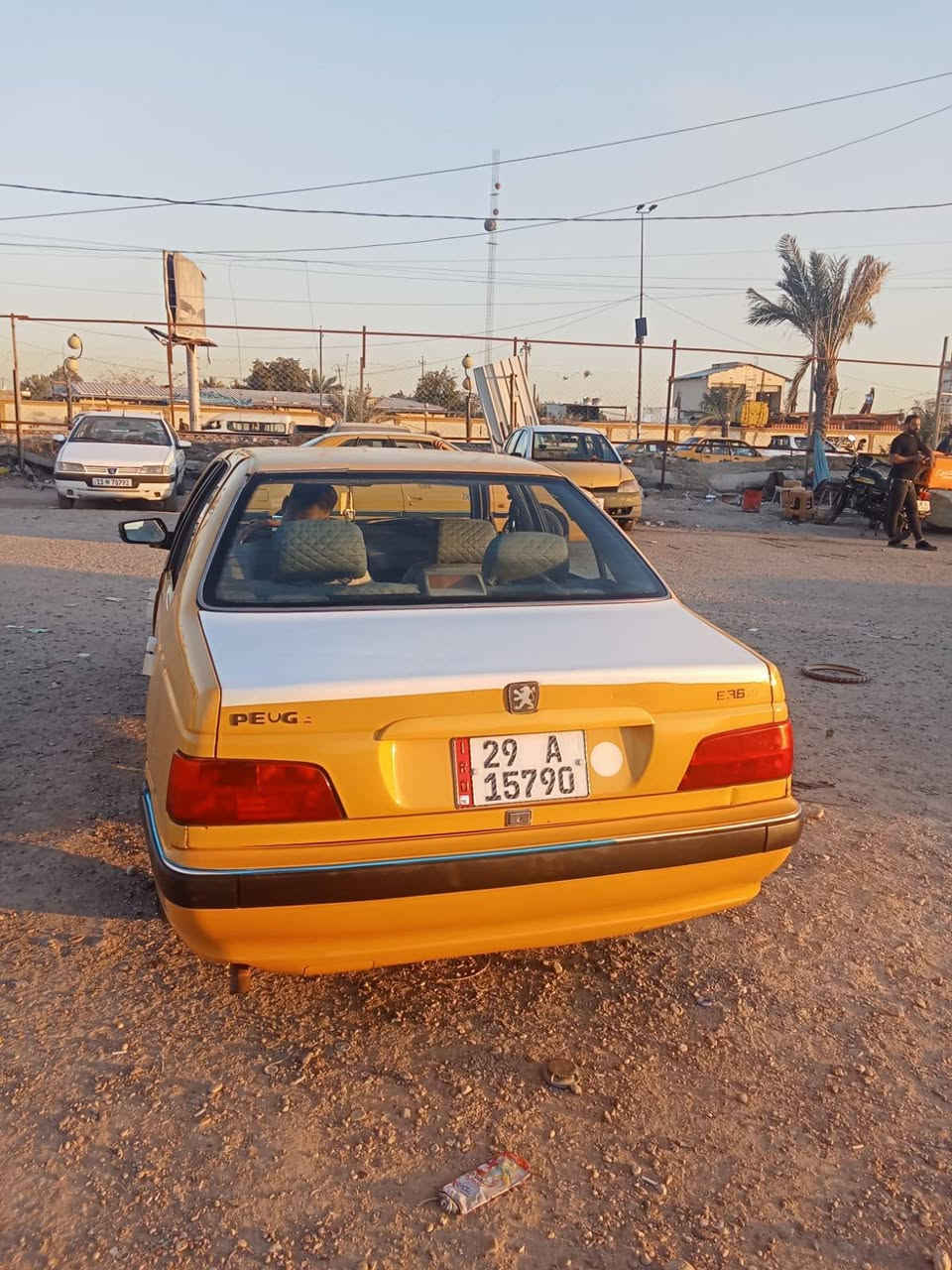 بيجو بارص 15 مبدل بنيد وجاملغ لخلفي صبغ سياره جاهزه وحلوه دوشمه جديده كهربائيات كله شغاله جاهزه للشارع مصفره هيئه وغرامات سنويه ورقام نكليزي ل2030 سعره 35 بغداد حي نصر ***********
