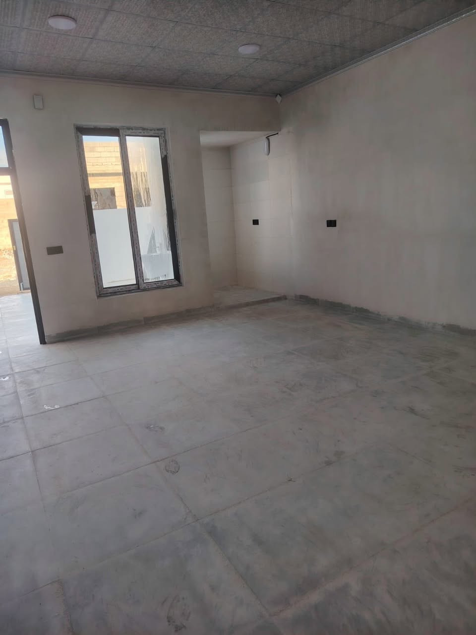 اعلان رقم (628)📢📢📢
—————————
#دارللبیع مساحة 100متر 
#فول سيراميك بناء حدث 
#صفر مامسكون zero 
#مكونات (غرفتين نوم و استقبال و مطبخ وصحيات و كراج سيارة 🚘 
#نظام دكت مركزي 
#الموقع دروازة 
#قرب جامع خديجه الكبرى 
#سعر 35مليون وبي مجال
#استفسار
*********** واتساب📲
***********
_____________________
خانوو بۆ فڕۆشتن 100مەتر 
فول کاشی و بینایی نوێیە
سفرە و ماڵی تێ نەچووە
پێك هاتووە لە (دوو ژووری نووستن)
شوێن دەروازە
نزیك مزگەوت خەدیجە کوبرا
نرخ 35مليون و مەجالی تێدایە
*********** واتساب📲
***********
