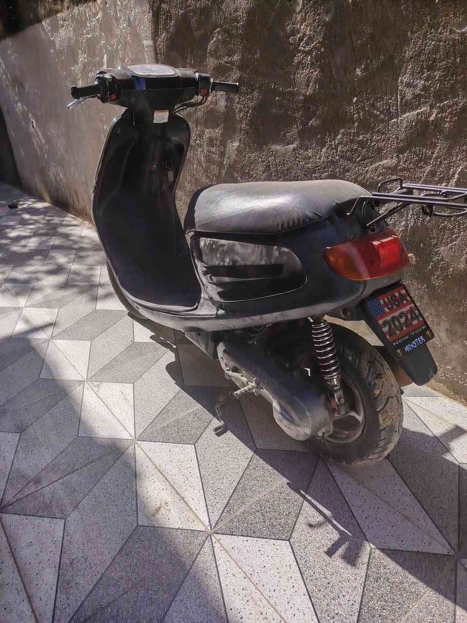 السلام عليكم دراجه شغاله كلها عوزها كابريتا فقط جيب وياك شد وامشي مكان ناصريه 250 وبي


**إذا كنت صاحب هذا الإعلان وتريد حذفه لأي سبب، رجاءا أرسل رسالة إلى الدعم الفني**