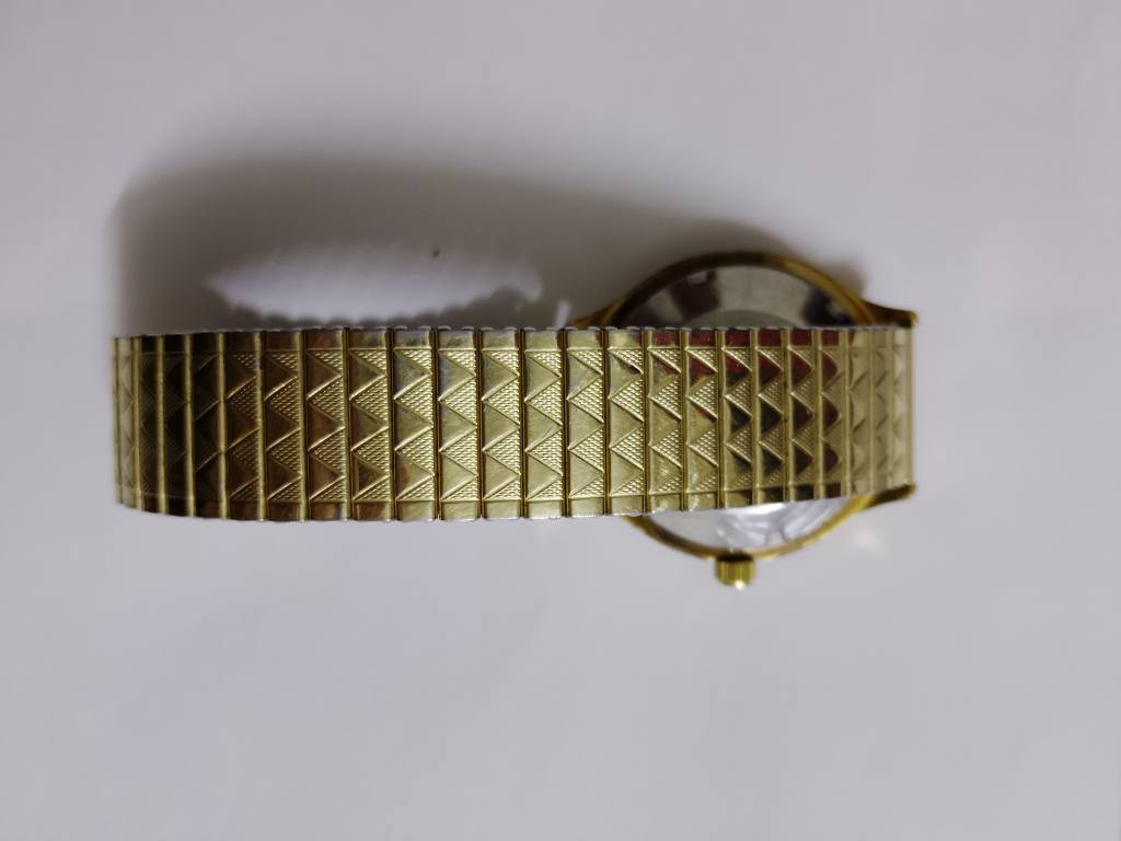 ساعه تكونس أوتوماتيك سويسري ، طلاء ذهب 
السعر 120
التواصل *********** موصل, نينوى
