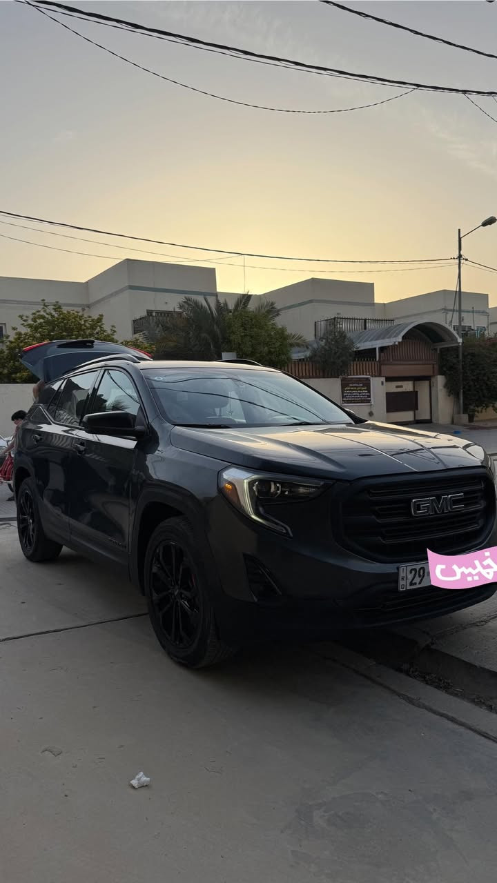 السلام عليكم للبيع فقط جمسي تيران موديل 2019رقم دولي الجديد  فول مواصفات بنوراما مكينة الجبيره 2000تيربو حداديه جديده تخم تاير جديد كلشي معايزه وجاهزة بيهة تبديل جاملغ وبنيد وجاملغ وره صبغ  وموجود صور الحادث بل منشور السعر 168وبيه مجال بسيط للتواصل واتس اب او الاتصال ***********
