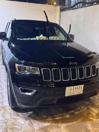 جراند شيروكي لاريدو • ٢٠٢٢ • ٦٣٩٣١