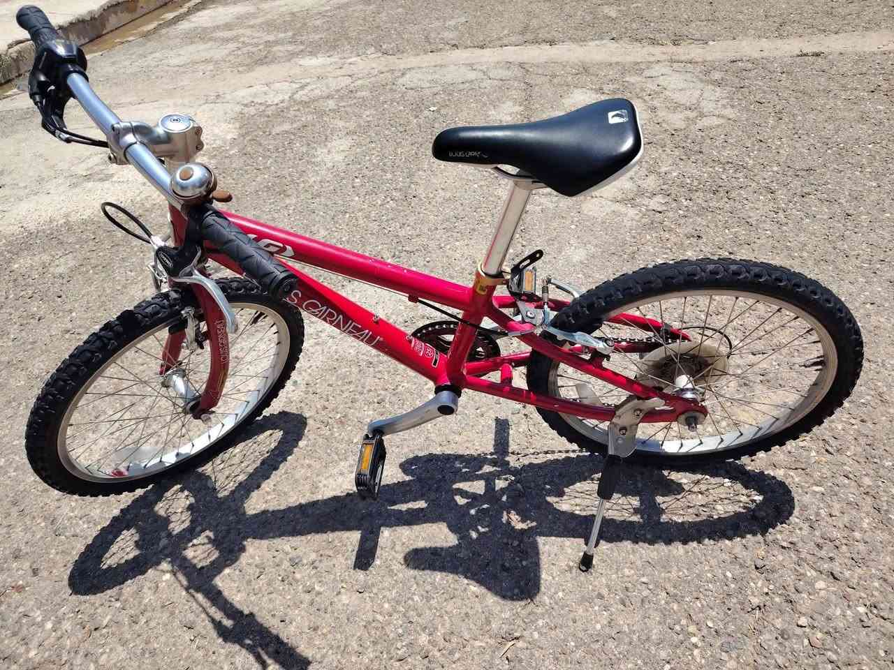السلام عليكم
بايسكل🚴‍♂️ للبيع حجم: 20
بايسكل نضيف100%
گير شغال + بريك شغال كلشي موضح گدامك
السعر: 100بي مجال قليل جداًجداً 
العنوان: الغزلاني شارع المطار دور معمل السكر 
للتواصل خاااص


**إذا كنت صاحب هذا الإعلان وتريد حذفه لأي سبب، رجاءا أرسل رسالة إلى الدعم الفني**