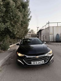 شوفرليت ماليبو LT 2023 فول مواصفات ماشية 33 ألف ميل لون بشذرات مميّز ا...
