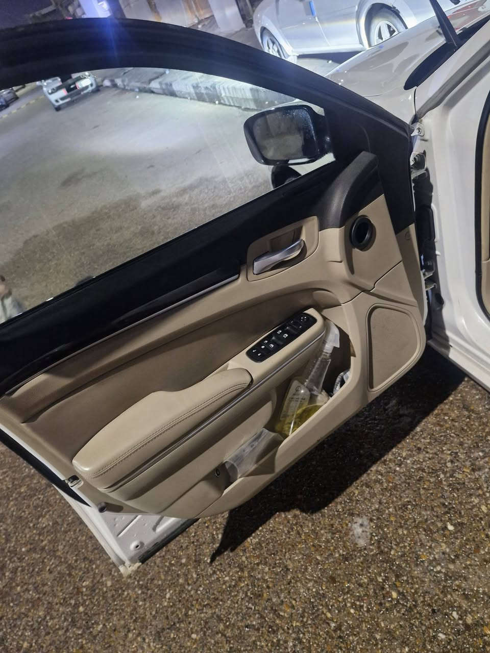 سياره اوباما ٢٠١٢ كفاله من الكص وسرقه وانتربول دخول الكويت حادثها جاملغ وراجع نفسه تسجيل محجوز وكامل للاستفسار اكثر اتصل ***********
