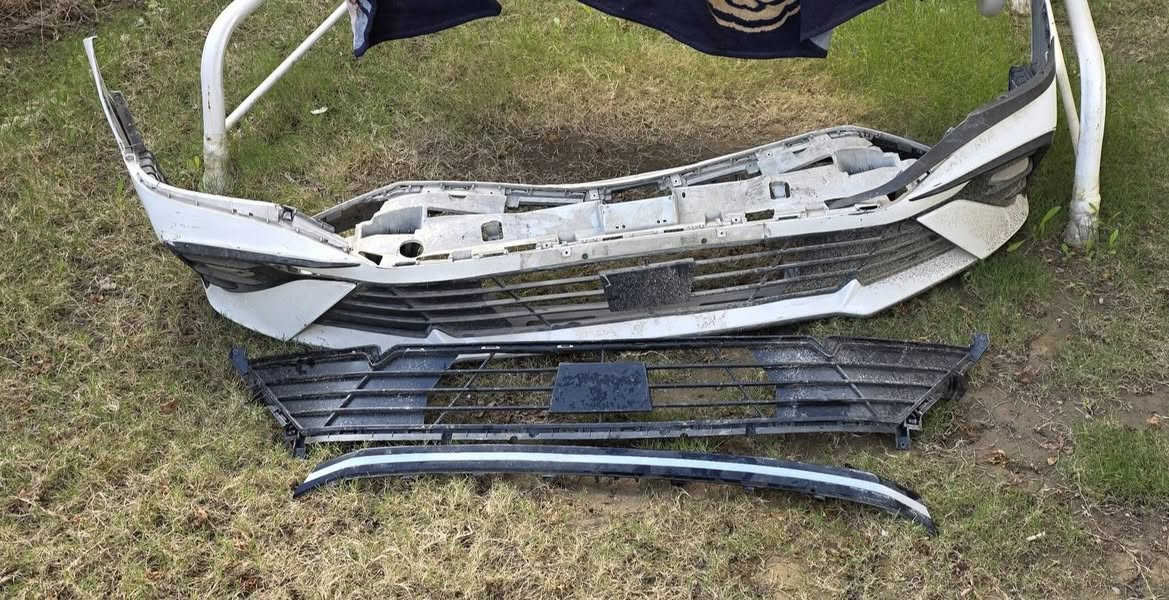 سلام عليكم شباب الي محتاج غراض دعامية امامية متوفرة شباكين الجوه والمسطرة 
وبلوجكترات اثنين وبقية الكفرات كلمن وسعرة 
***********
