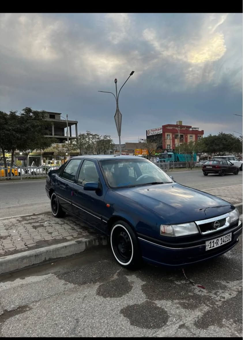 فكترا 1994 للبيع بدون مراوس

صبغ جمالية فقط

ضربه على كد شبر بطرف الباك لايت معجون تصفیه

صدر جديد محرك شرط لا بخار ولا صرف

السياره داخله شركة بدون خياس الكهربائيات كلها شغاله رقم بغداد مشروع وطني سنويه جديدة 2030 هزة كاملة بيها دفتر بانزین مختصر السياره ما تصرف عليها ربع السعر 39وبيها مجال للطيبين مكاني كركوك
***********
