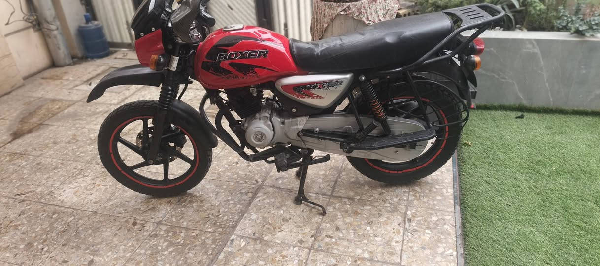 سلام عليكم بوكسر ٢٠٢٢رقم بغداد نكليزي.بسمي تحويل ثاني يوم محرك مامفتوح بلادي شركه  كلوب زنون   جيب فيتر. وفحص كفاله بغداد الطالبيه سعره مليونين وميه( ٢١٠٠٠٠٠)وبيه مجال (***********)
