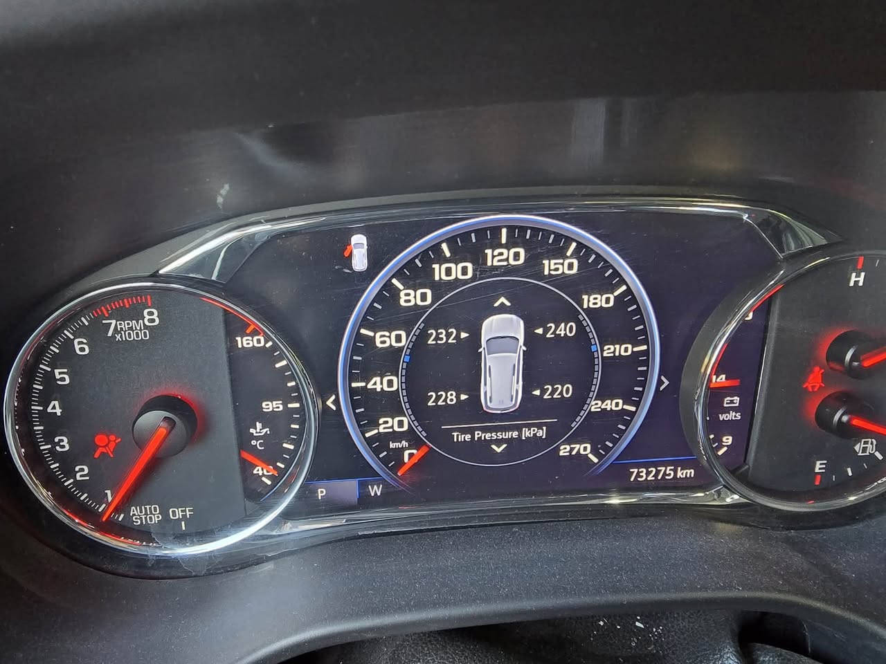 السلام عليكم
جمسي اكاديا 2021 at4
GMC Acadia at4

فول مواصفات واحد ع واحد 

بنوراما فتحتين

داتا شو 

مكينة 6 سلندر 3600

كشنات خزن ميموري

كشنات تدفئة وتبريد

رادار امامي وخلفي وجانبي

كشن هزاز ويه الرادار

كشنات الخلفية منفصل سياحي 

5 كامرات محيطية 360 

شاشة وعدادات ديجتل 

دفع ثنائي و رباعي تحكم يدوي

ثلاث قطع تبريد منفصل

وبعد بيها هواي مواصفات

حادث خفيف جاملغ وبنيد وصور الحادث مرفقه بالمنشور

 سياره جديده وجاهزه من كلشي 
ماشيه 73 الف كيلو متر
المكان البصرة قضاء المدينة
السعر 225 ورقه

***********
