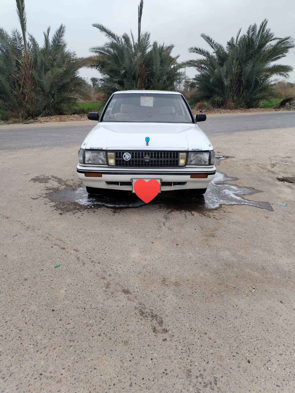 السلام عليكم هارتوب مديل مديل 90 مكفوله كفاله لا ضربه ولاكص مكفوله من الصبغ ال عام رقم بصره مشروع وطني سنويه جديده للغايت 28  مكينه ثنين ونص جديده كير  بل كارتون حداديه تخم تاير تبريد ثلج جاهزه من كلشي غرفه جديده دشبول جديد السعر 50  وبيه مجال للشراي مراوس اراوس حسب القناعه مكان السياره دوانيه قضاء غماس ***********  السياره مال جناي سنتر لوك شغال مسجل سستم سماعات تخم تاير ابو الخطه ويل عادي شرط ترايك 180 كهربائي كله شغاله
