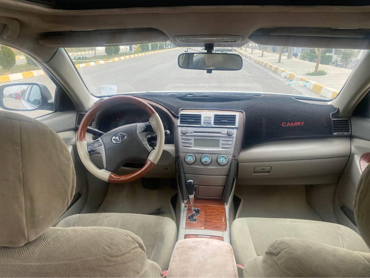 كامري ٢٠٠٨ فول فول مواصه  فات  په رده و صلايت ناو فورميگايه گيروو مه كينه ي به شه رت نه كراوه تو  ساردو گه رم  له سه ر سويچ  ده عامي بوده عامي ديناريك مسروفي نيه يه ك په له بوياخي  سه ياره كه نمونه يه له جواني بي سارد و شوخته ده عامي بو ده عامي به شه رت  ره قه م و سه نه وي  به غداد عصلي به شه رتي حاسيبه ئه وليات٦٩ وه ره قه ***********-*********** دار بنديهكان, السليمانية
