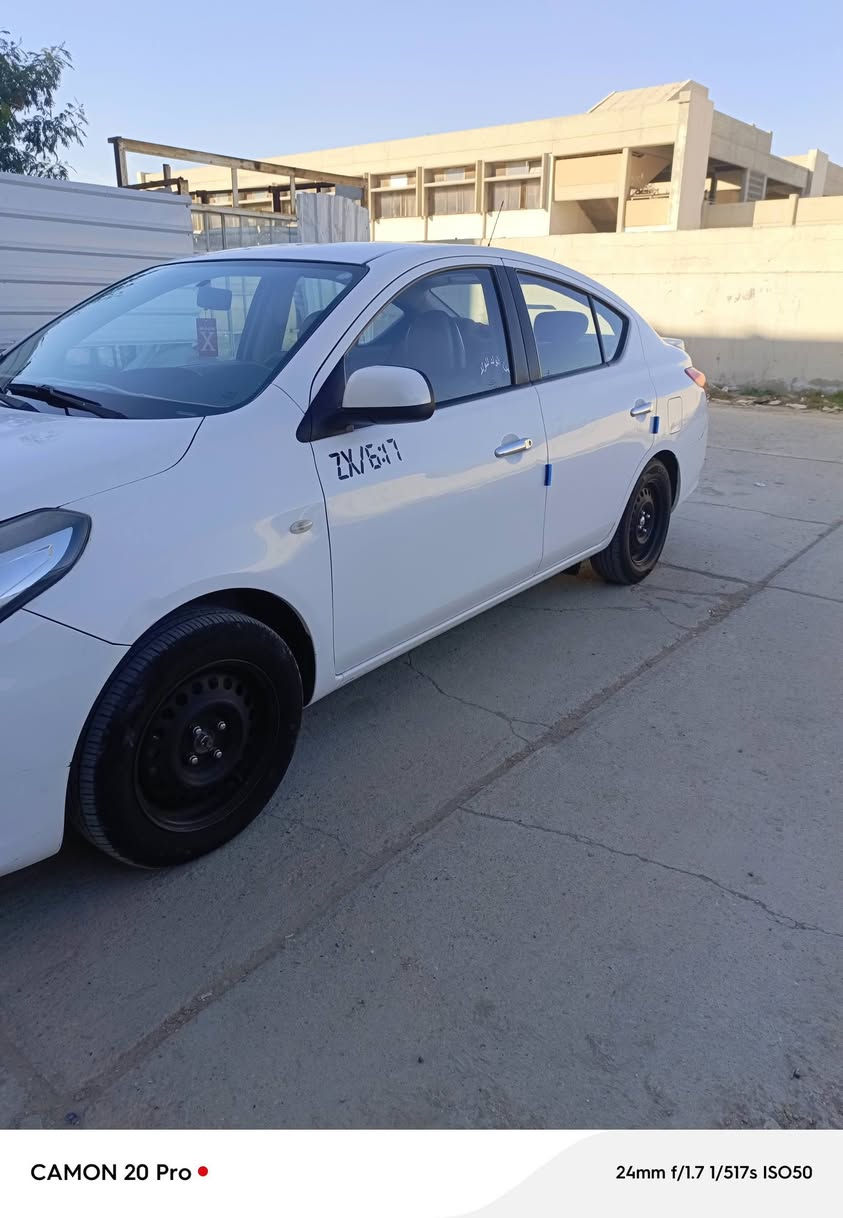 نيسان سني 2021 هندي بليته زركه شباك نحله رقم سليمانيه الهزه جديده شرط التحويل السياره ماشيه 170
 السعر 108 مكاني بغداد ***********
