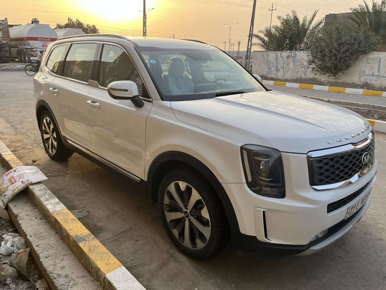 من رخصة الأدمن المحترم
كيا تلورايد

موديل ٢٠٢٠

رقم بغداد بسمي

كفاله عامه من كلشي 

مـواصـفاتها EX :

📍6سلندر 3800

📍فتحة

📍بصمة

📍كشنات كهرباء

📍 كشنات تدفئة تبريد

📍تحديد مسار

📍كشنات جلد 

📍كشنات vip

📍مانع تصادم امامي/خلفي/جانبي

📍اوتو هولد

📍اوتو ستوب

📍اشاير بل مري

📍لايتات امامي خلفي LED 

📍4وضعيات قيادة SPORT/ECO/COMFORT/SMART

📍مري شفط

📍جنطة كهرباء

📍شاحن وايرليس

275 وبيها مجال 

مكان السيارة الناصرية مركز 

رقم الموبايل ***********
