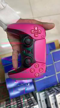 يد بليستيشن فايف • قفل • ناصرية