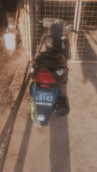 ماكس ثعلب • ١٤٠ • دخان أبيض