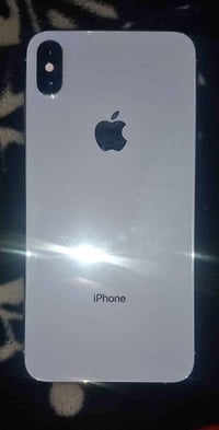 ايفون • سعر مناسب • حي العباس