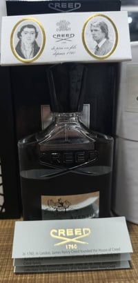 كريد افينتوس • كريد فايكنك • نيشان