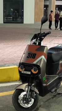 ماطور 318 • جنطه بالضهر • بطاريات