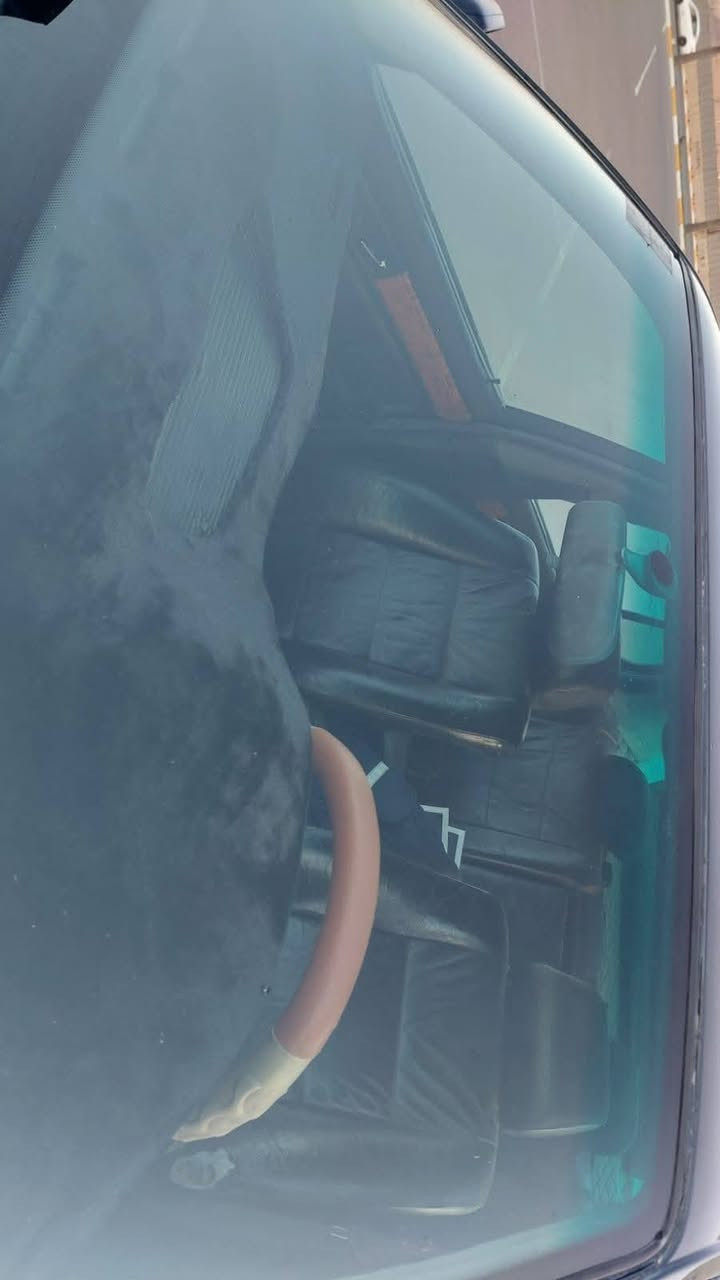 للبيع bmw
 محرك v6 مفتوح
 كير سلس وكل مشكله مابيه 
حداديه جديده 
٥ تايرات جدد ٥ويل كب خليه
عده الشركه موجوده 
سلايت شغال طكتين 
كيجات شغاله
كهربائيات شغاله
كشنات جلد بلاديه
تبريد قطعتين شغال 
للعلم السياره مشتركه بمسلسل والها فديوات 
اي استفسار اسال علعام واجاوبك او اتصل *********** المدائن, بابل
