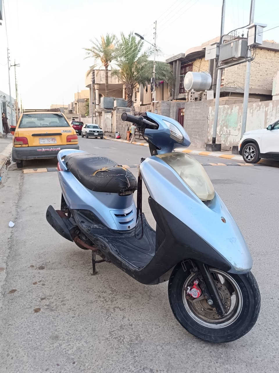 دراجه بريز ياباني السرعه 140
دراجه نضيفه مال رمبه المكان الفلوجه
السعر 600 الف وبيه مجال
***********
