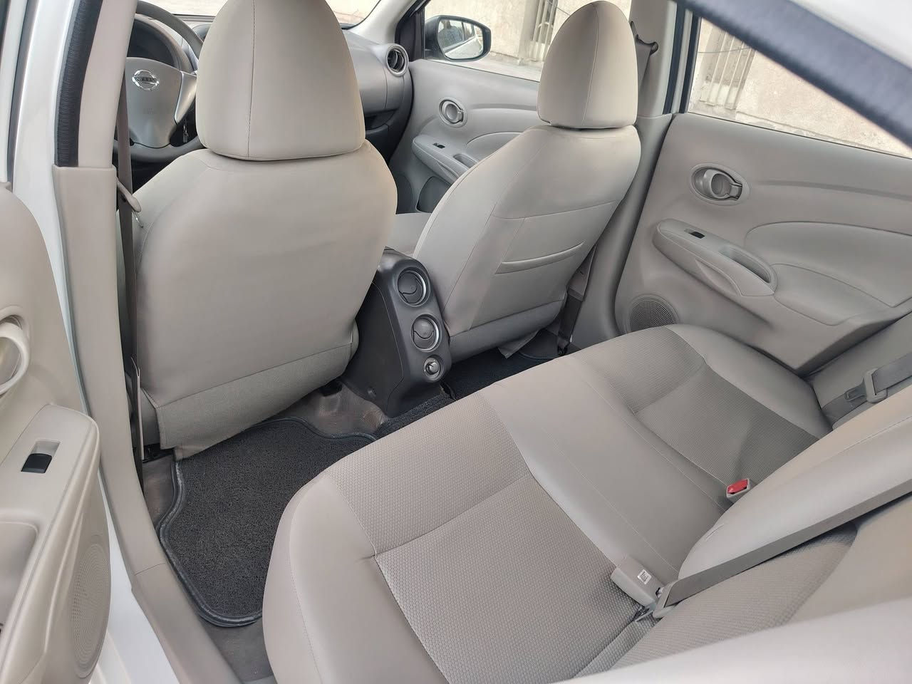 سلام عليكم اخوان نيسان صني 2025 اربيل مكفوله كفاله عامه  تريد وكاله او تحويل حاضرر
العنوان بابل الهاشمية
ماشيه 21 الف 
للستفسار ***********
