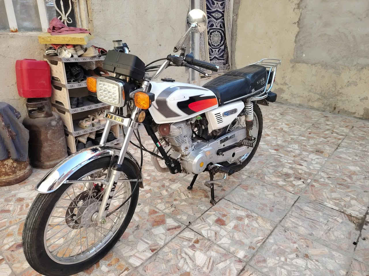 سلام عليكم دراجه اربعه كير موديل 23 برغي مٰــا مفتوح رقم وسنويه دراجه نضيفه ڪݪ نقص مابيهاء مكانه نجف سعره 1300 وبيهاء مجال دراجه كال جناي مٰــا متعوبه


**إذا كنت صاحب هذا الإعلان وتريد حذفه لأي سبب، رجاءا أرسل رسالة إلى الدعم الفني**