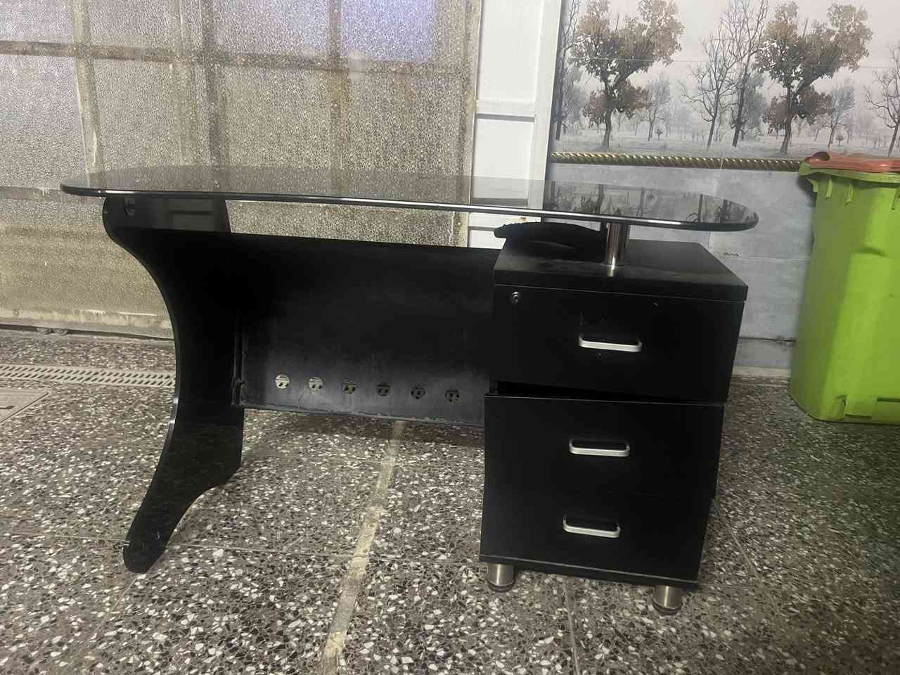 ميز مكتبي ب٧٥ الف وبيه مجال بسيط


**إذا كنت صاحب هذا الإعلان وتريد حذفه لأي سبب، رجاءا أرسل رسالة إلى الدعم الفني**