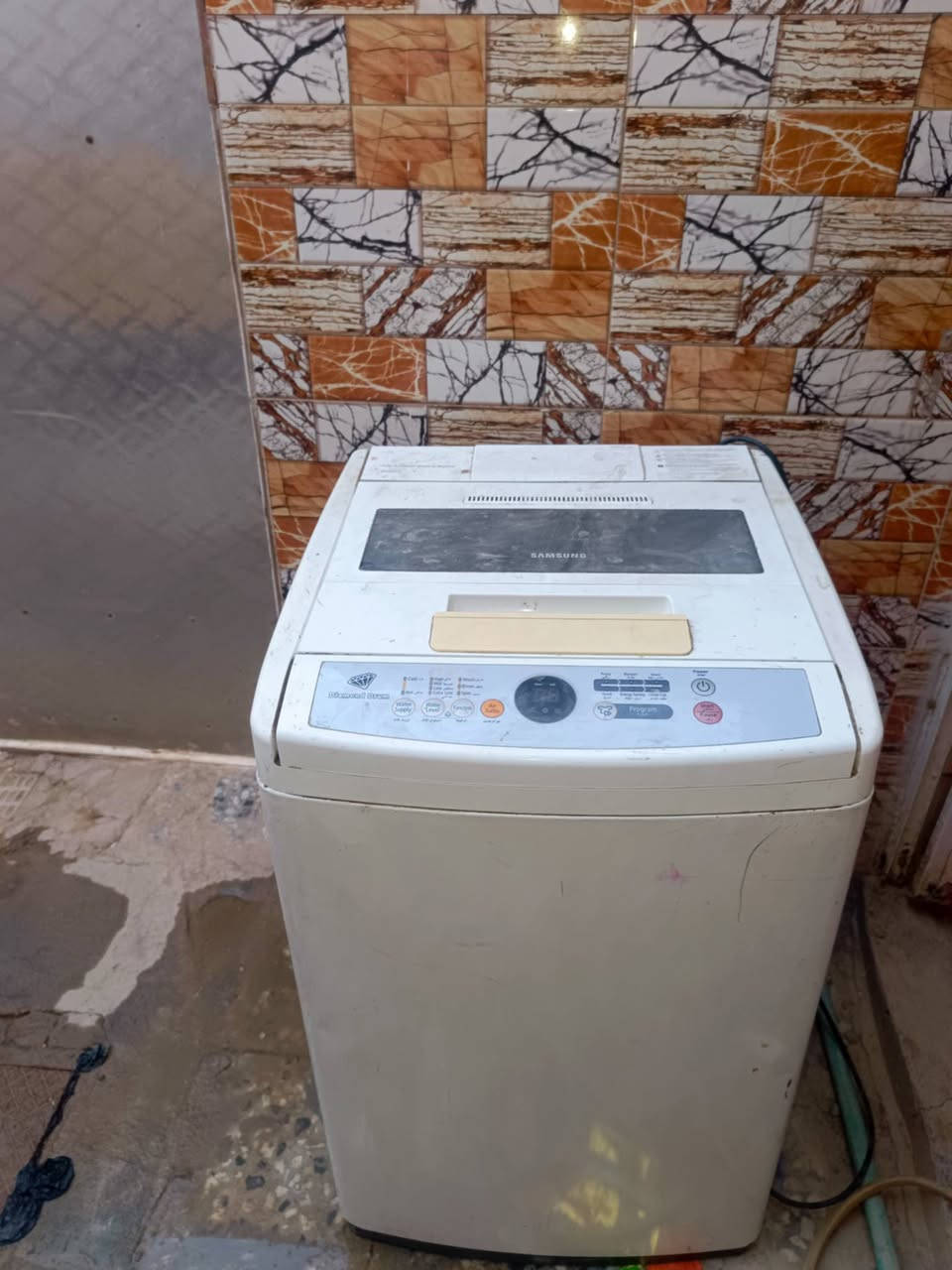 غسالة سامسونك الأصلية ١٨٠
بغداد سبع قصور


**إذا كنت صاحب هذا الإعلان وتريد حذفه لأي سبب، رجاءا أرسل رسالة إلى الدعم الفني**
